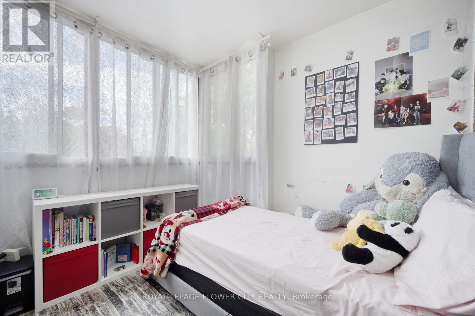 207 - 1615 Bloor Street, Mississauga (Applewood), Ontario  L4X 1S2 - Photo 21 - W12168996