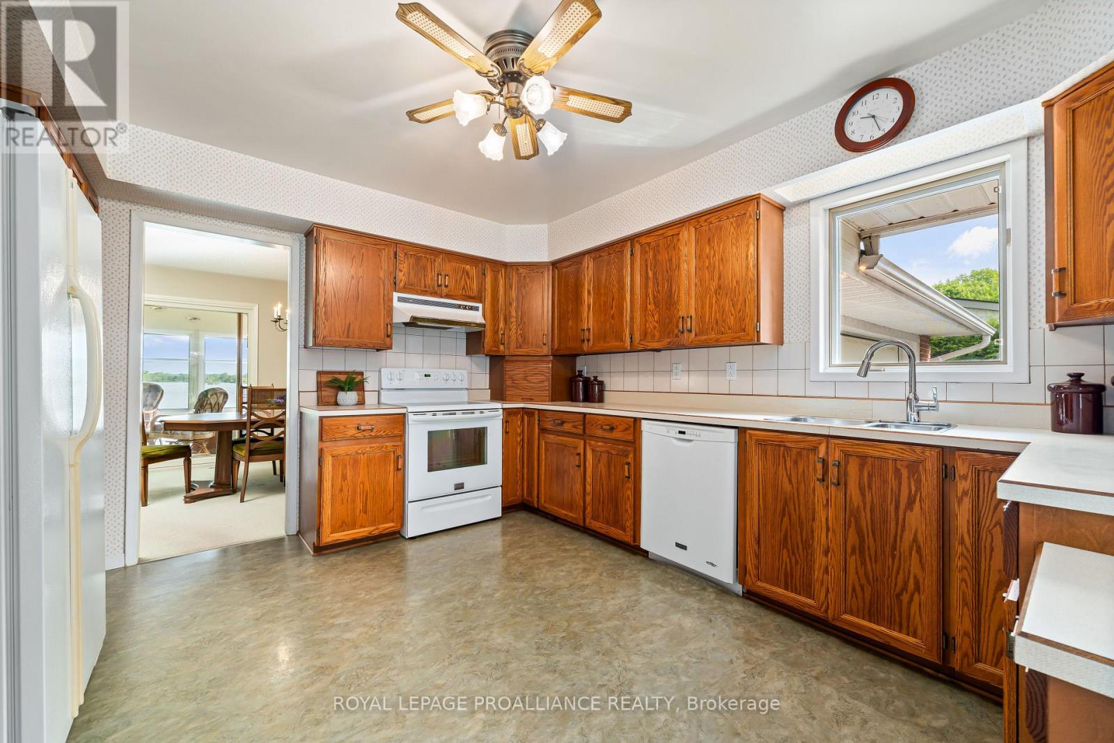 1826 County Rd 3 Road, Prince Edward County, Ontario  K0K 1L0 - Photo 14 - X12169237