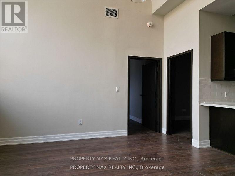 1061 Richmond Street, London East, Ontario  N6A 3J7 - Photo 15 - X12168946