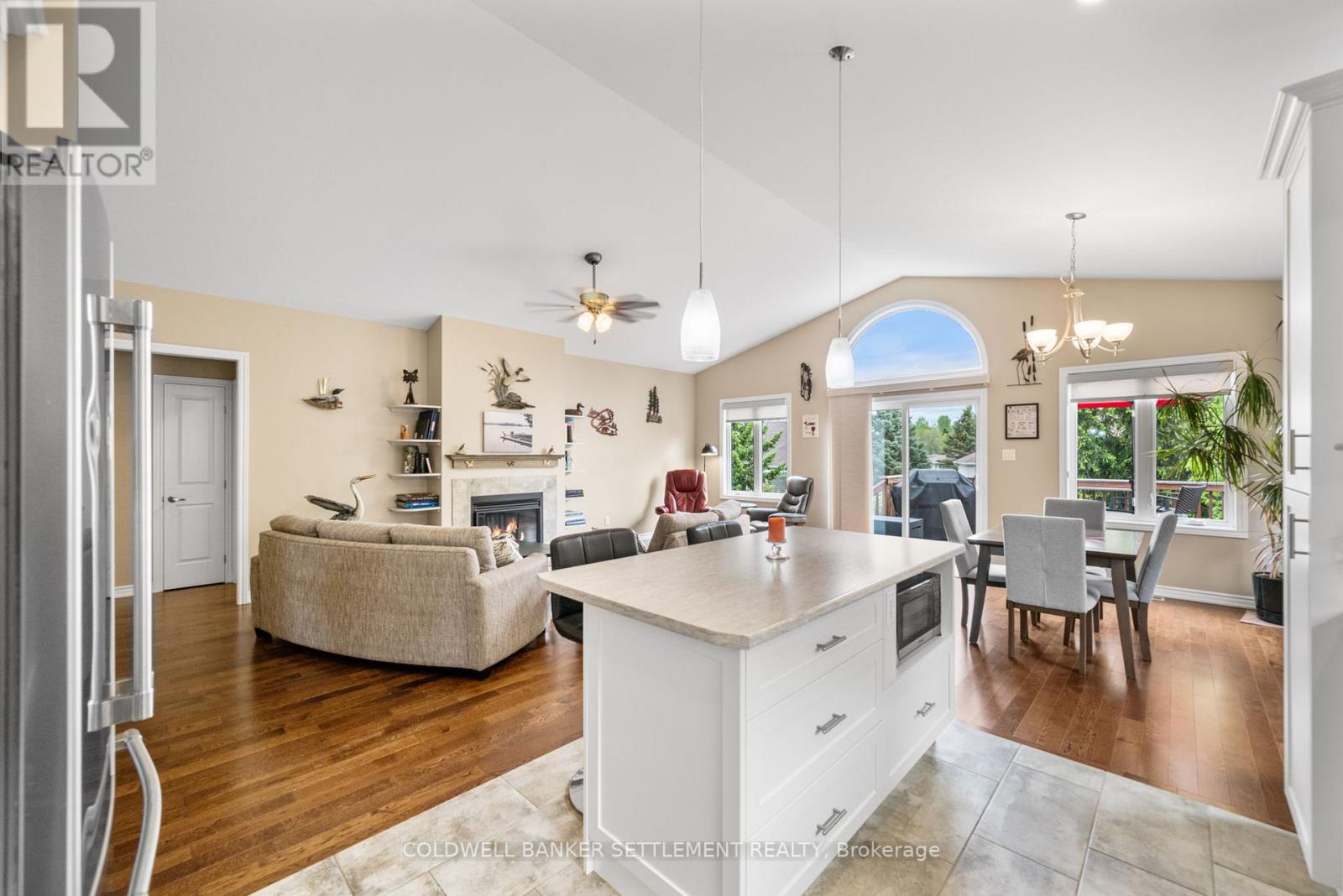 8 Senators Gate Drive, Perth, Ontario  K7H 0B5 - Photo 19 - X12169255