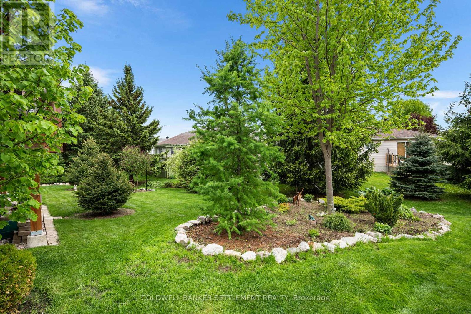 8 Senators Gate Drive, Perth, Ontario  K7H 0B5 - Photo 49 - X12169255