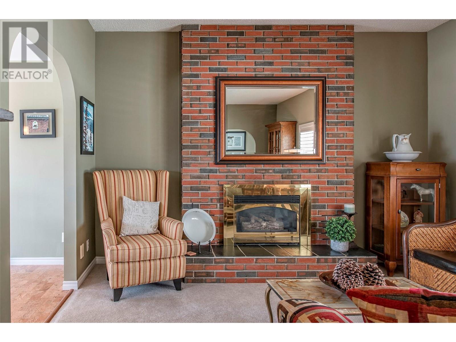 186 Stepping Stones Crescent, Spallumcheen, British Columbia  V1H 1X2 - Photo 14 - 10348872