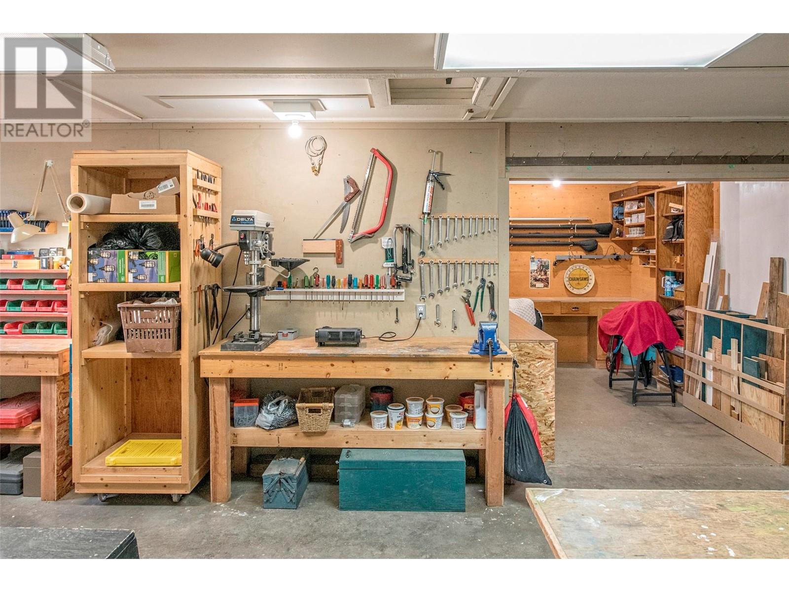 186 Stepping Stones Crescent, Spallumcheen, British Columbia  V1H 1X2 - Photo 55 - 10348872