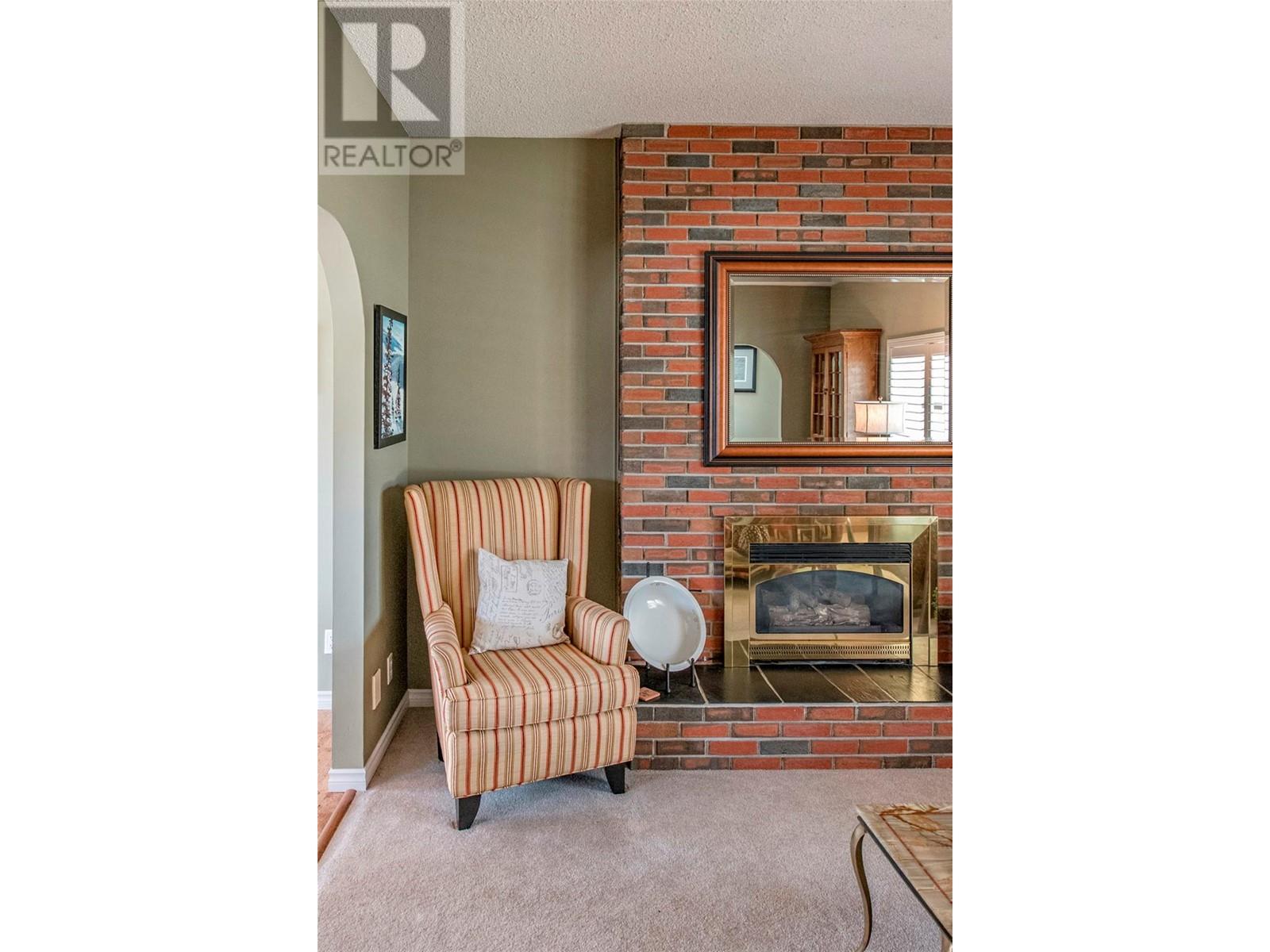 186 Stepping Stones Crescent, Spallumcheen, British Columbia  V1H 1X2 - Photo 13 - 10348872