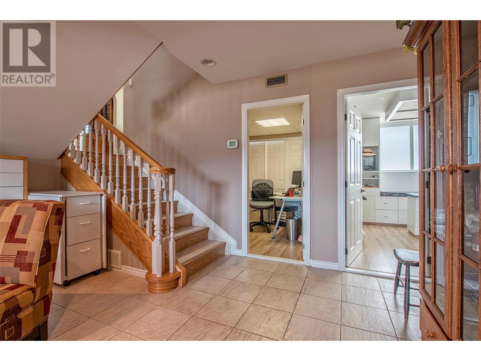 186 Stepping Stones Crescent, Spallumcheen, British Columbia  V1H 1X2 - Photo 46 - 10348872