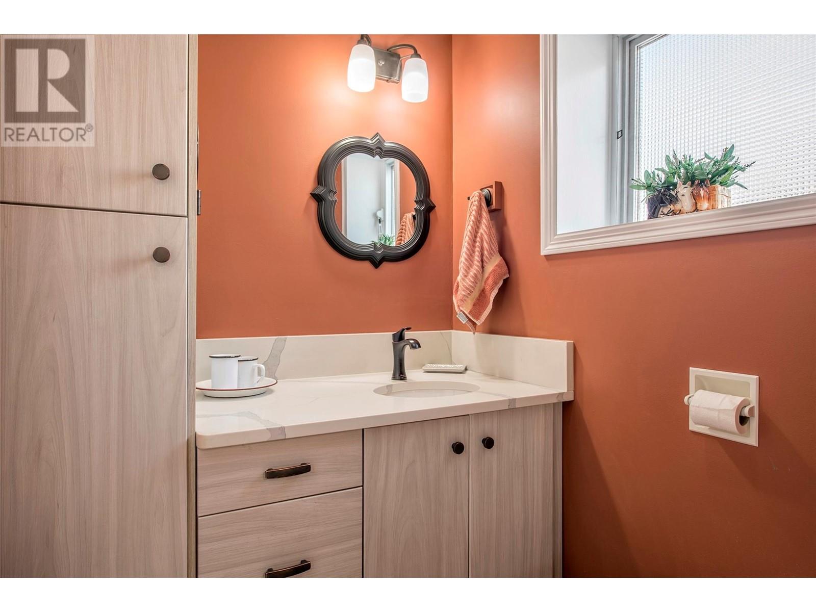 186 Stepping Stones Crescent, Spallumcheen, British Columbia  V1H 1X2 - Photo 44 - 10348872