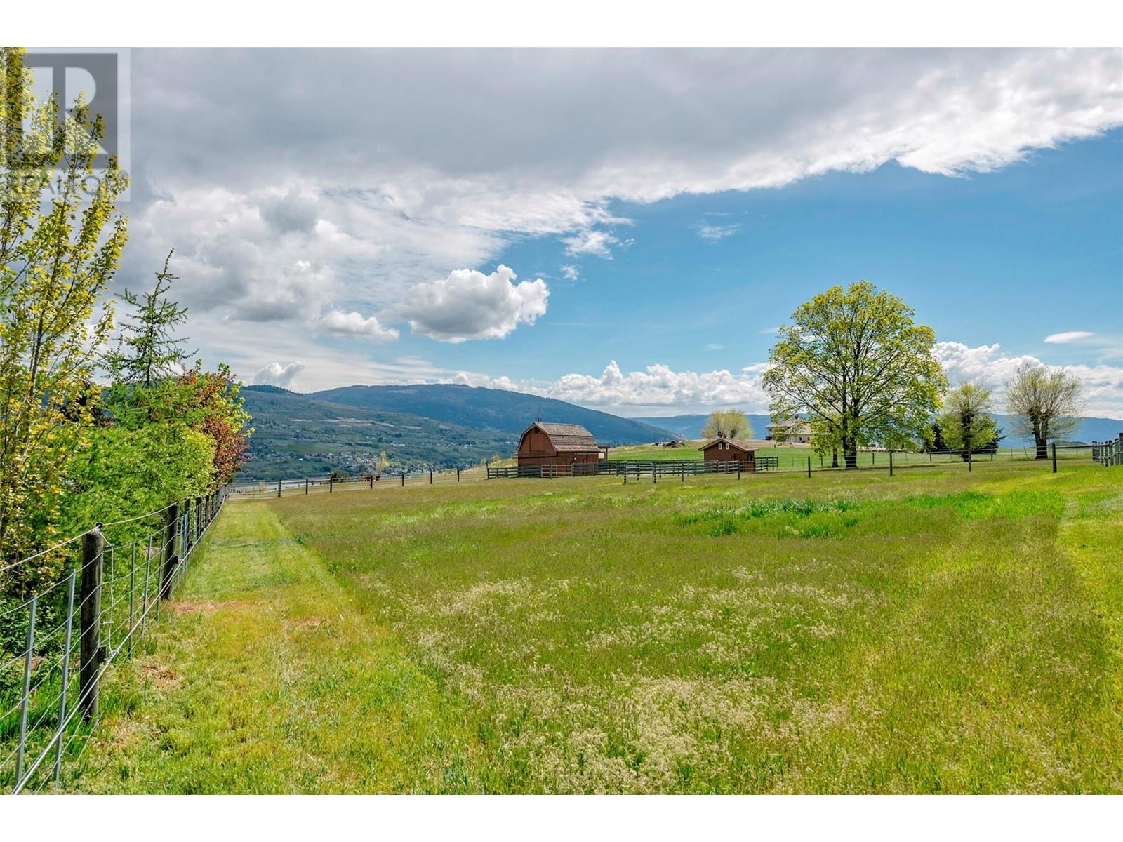 186 Stepping Stones Crescent, Spallumcheen, British Columbia  V1H 1X2 - Photo 69 - 10348872