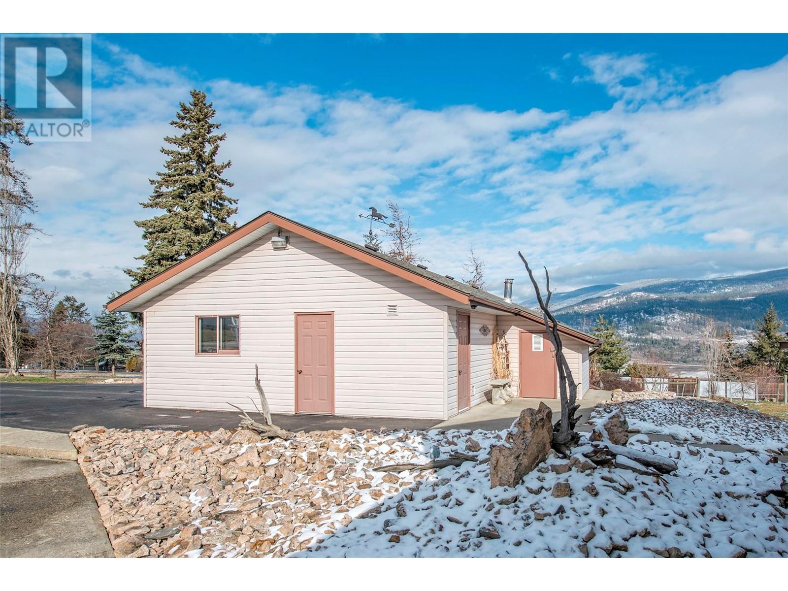 186 Stepping Stones Crescent, Spallumcheen, British Columbia  V1H 1X2 - Photo 51 - 10348872