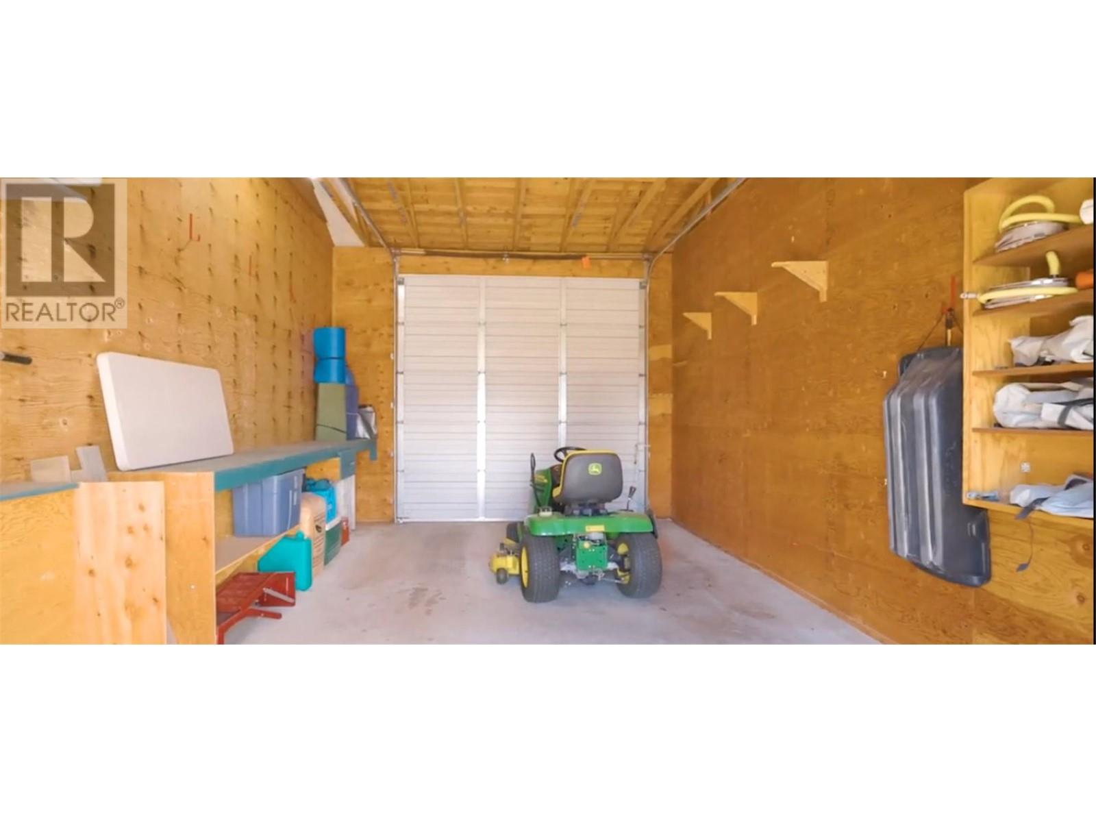 186 Stepping Stones Crescent, Spallumcheen, BC V1H1X2