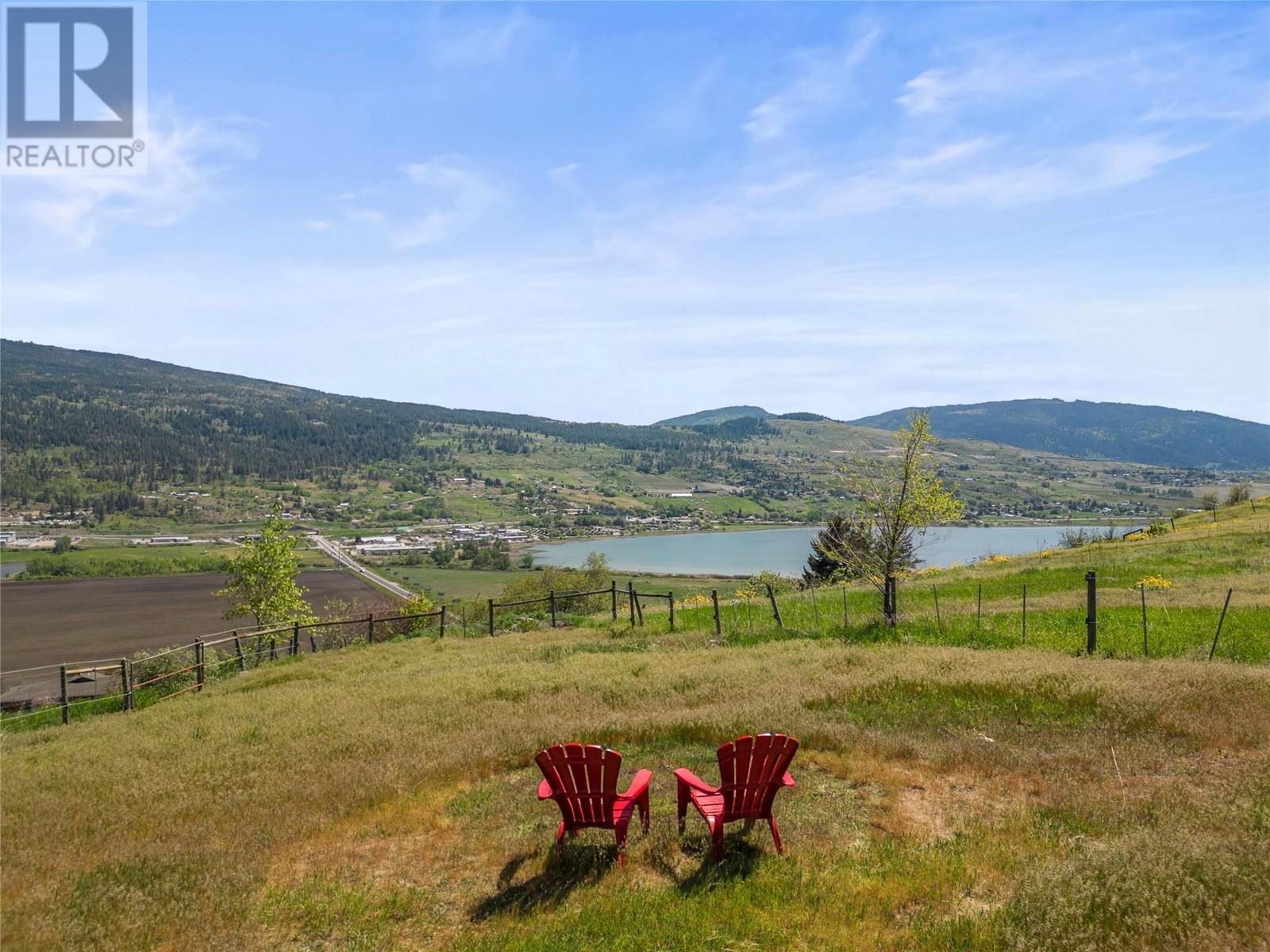 186 Stepping Stones Crescent, Spallumcheen, British Columbia  V1H 1X2 - Photo 85 - 10348872