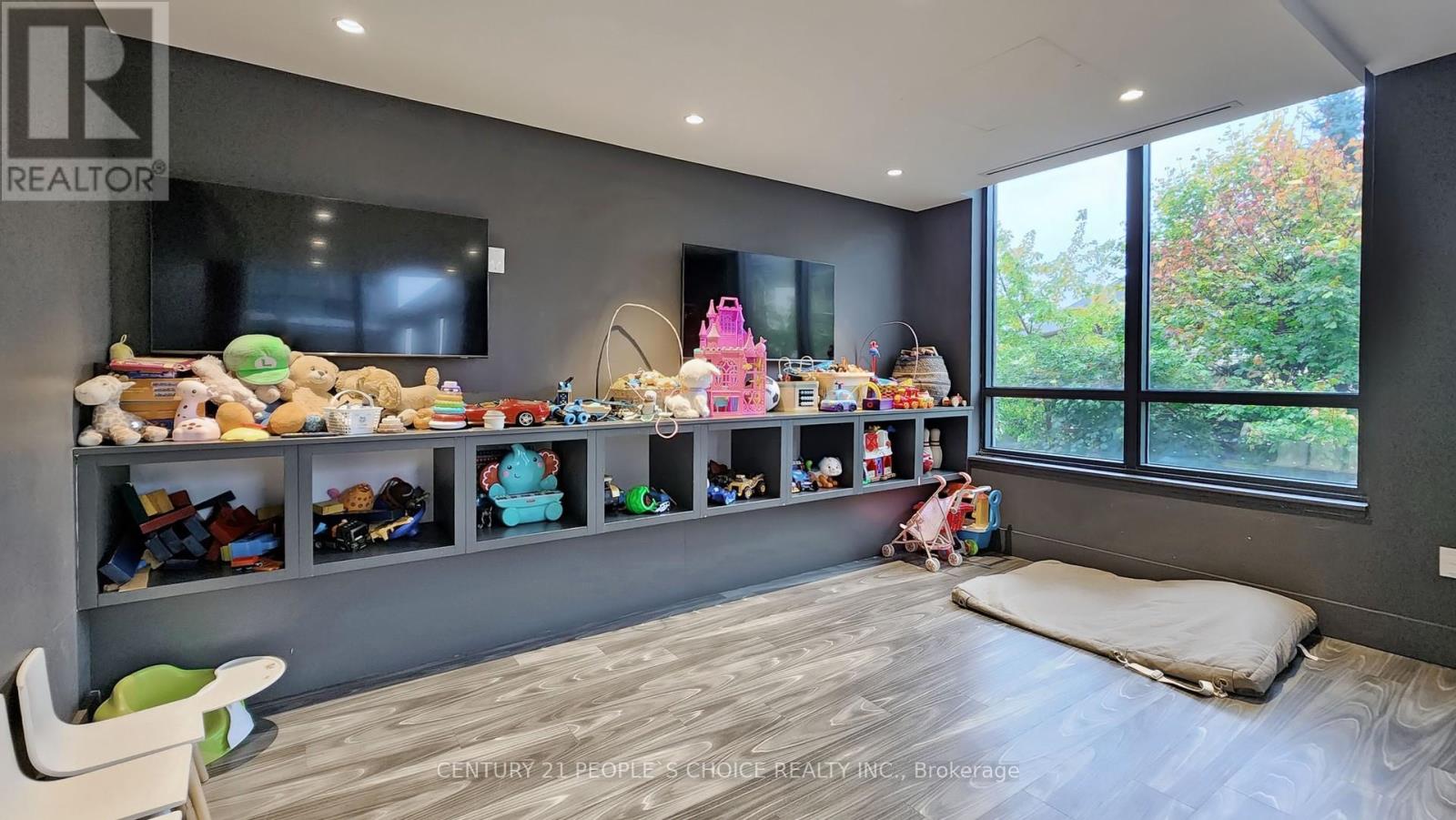 827 - 26 Gibbs Road, Toronto, Ontario  M9B 0E3 - Photo 48 - W12157166