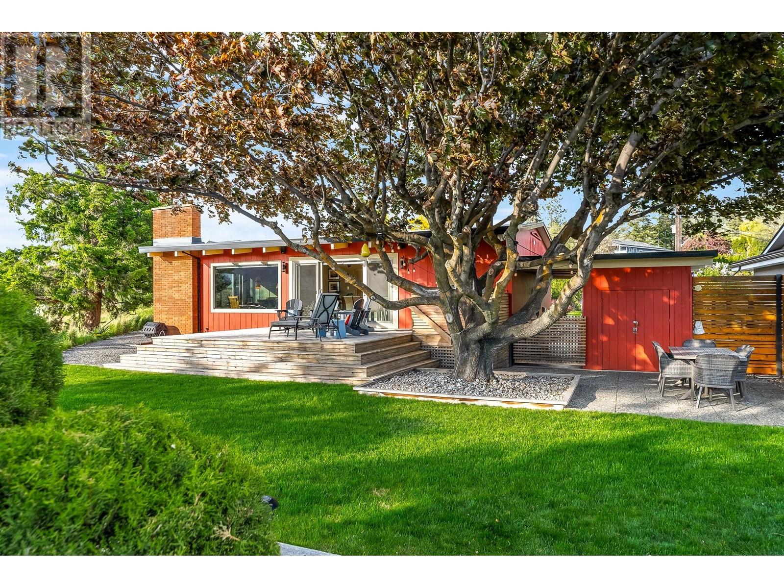 343 Gwyer Street, Penticton, British Columbia  V2A 1R2 - Photo 39 - 10349080