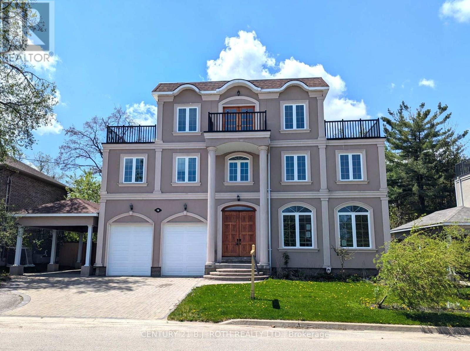 16 Gray Lane, Barrie, Ontario  L4N 7T1 - Photo 1 - S12098668