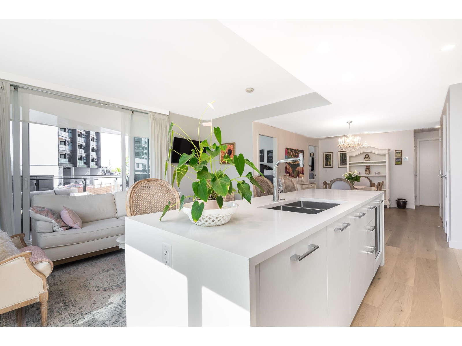 202 1439 George Street, White Rock, British Columbia  V4B 0B9 - Photo 4 - R3006124