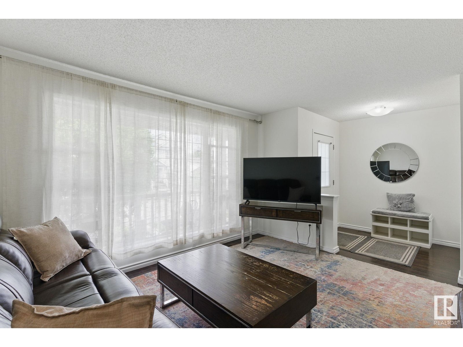 Property at 21327 89 AV NW image 5