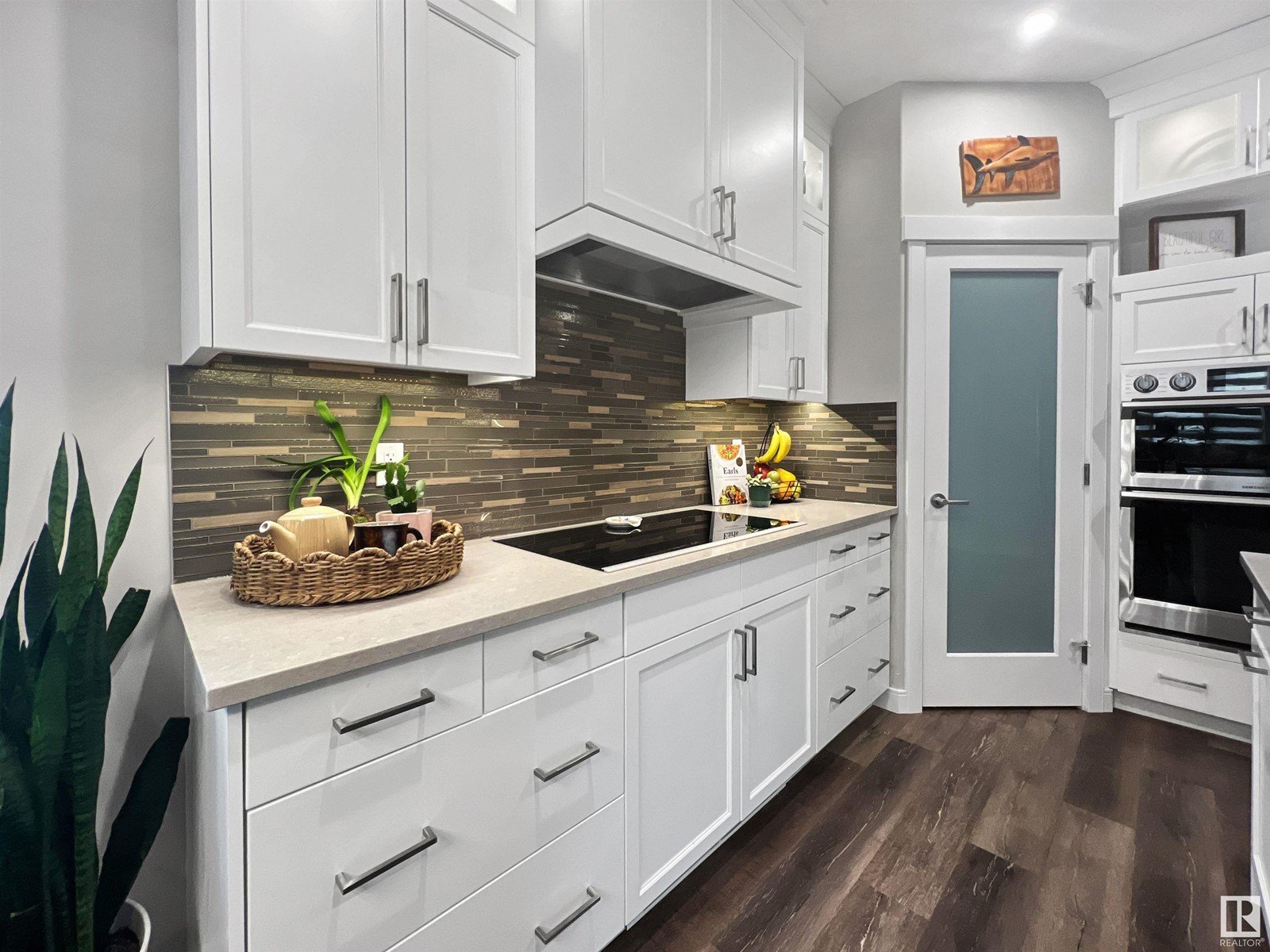 6193 Carr Rd Nw, Edmonton, Alberta  T5E 6Y5 - Photo 4 - E4438130