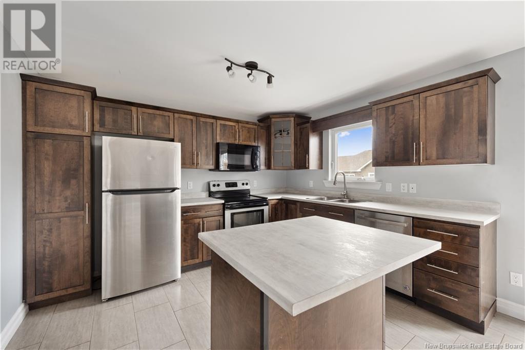 Property at 60 Ruby Way image 2