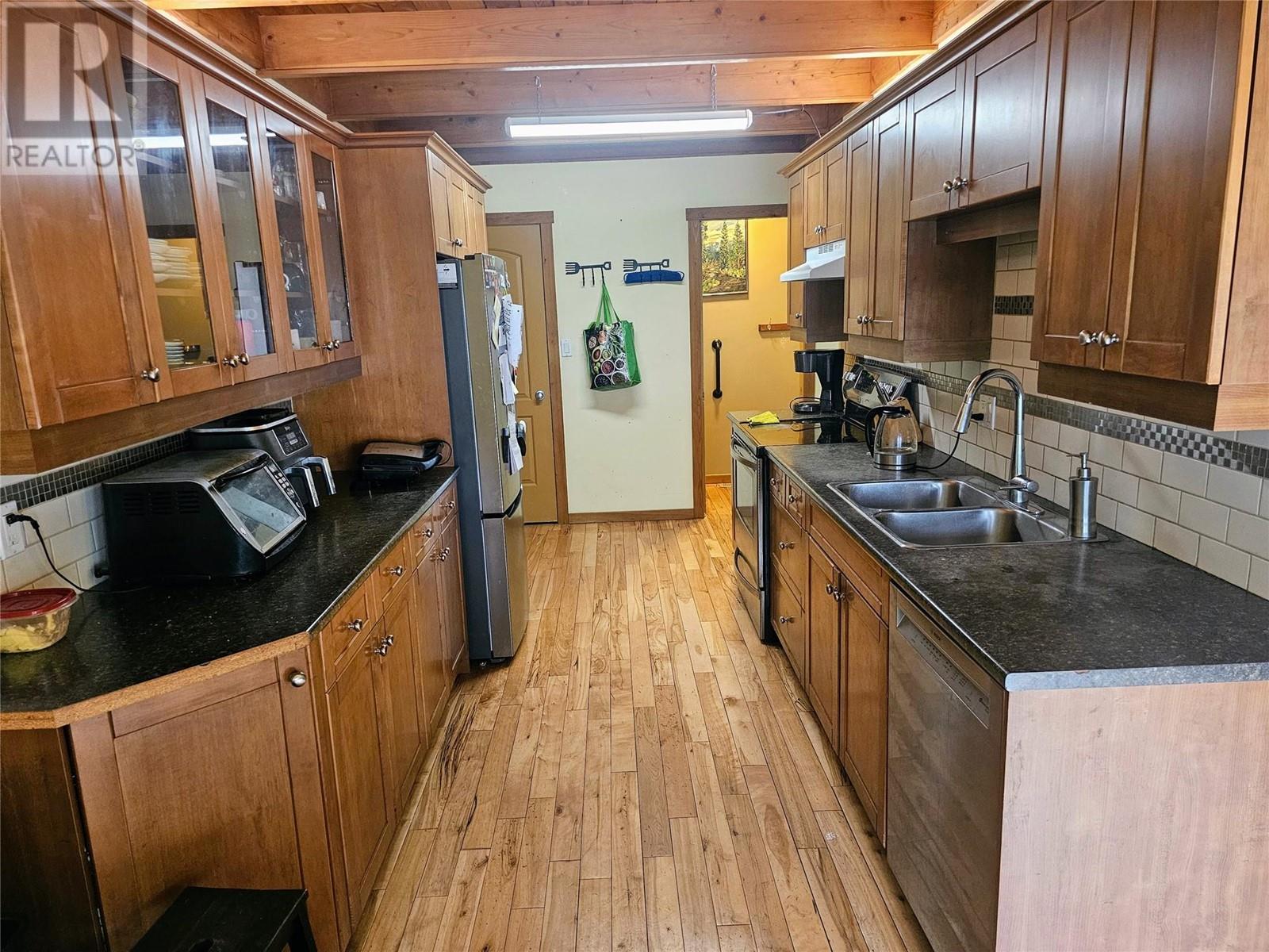 1901 Choquette Avenue Unit# 104, Nelson, British Columbia  V1L 7B8 - Photo 12 - 10348948