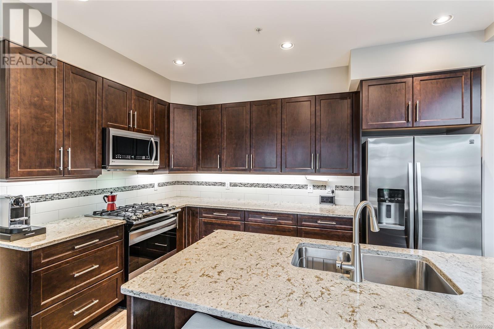 3417 Ocean Mist Pl, Nanaimo, British Columbia  V9T 0E7 - Photo 16 - 999960