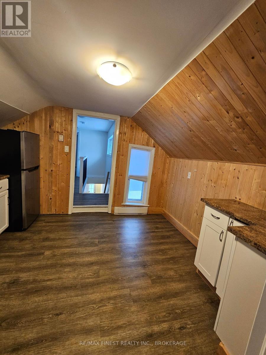 219 Montreal Street, Kingston, Ontario  K7K 3G6 - Photo 24 - X12169394
