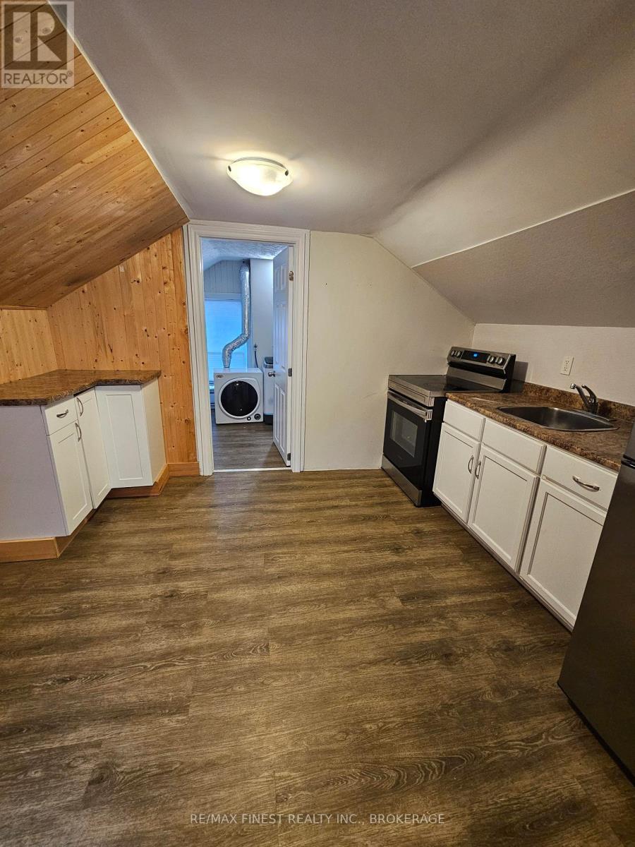 219 Montreal Street, Kingston, Ontario  K7K 3G6 - Photo 25 - X12169394