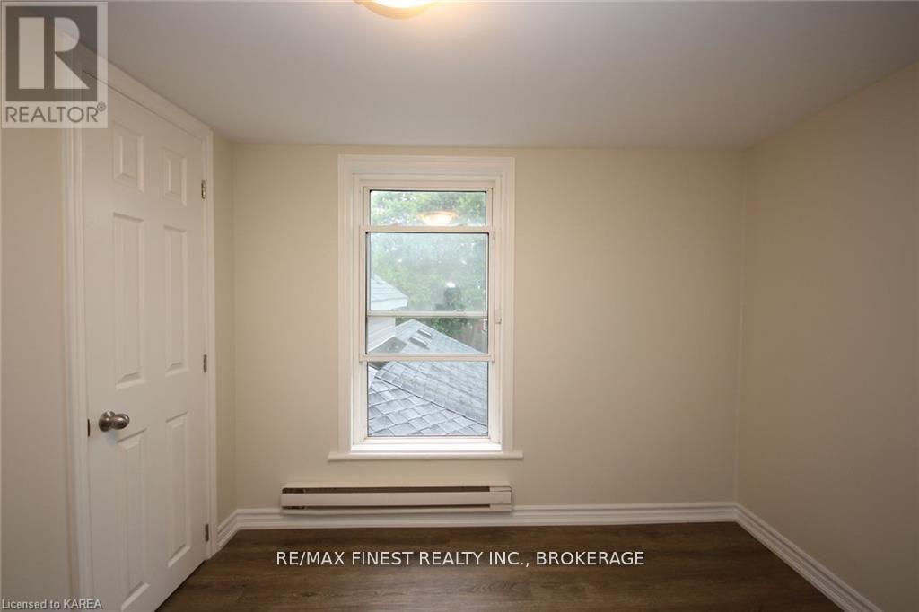 219 Montreal Street, Kingston, Ontario  K7K 3G6 - Photo 30 - X12169394