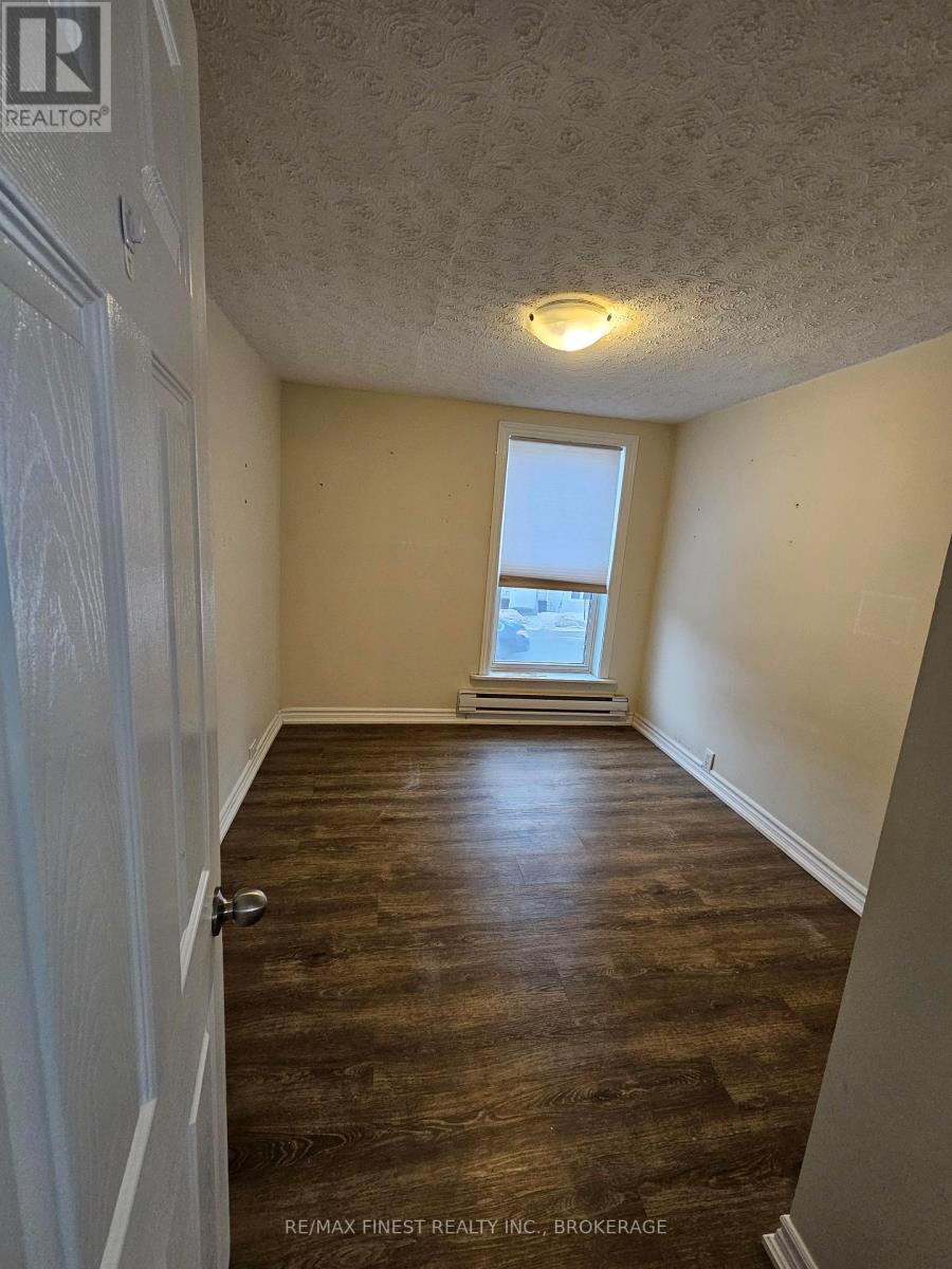 219 Montreal Street, Kingston, Ontario  K7K 3G6 - Photo 40 - X12169394
