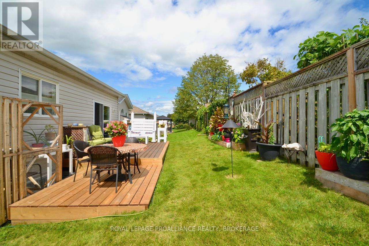 364 Emerald Street, Kingston, Ontario  K7P 3E1 - Photo 37 - X12169426