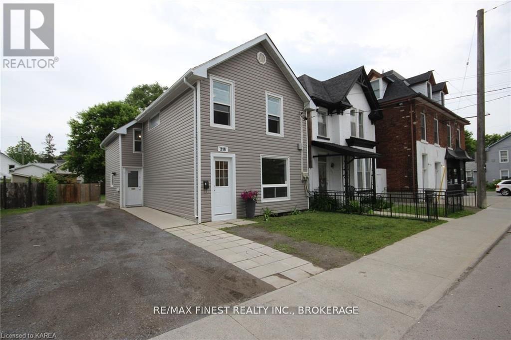 219 MONTREAL STREET, kingston (east of sir john a. blvd), Ontario