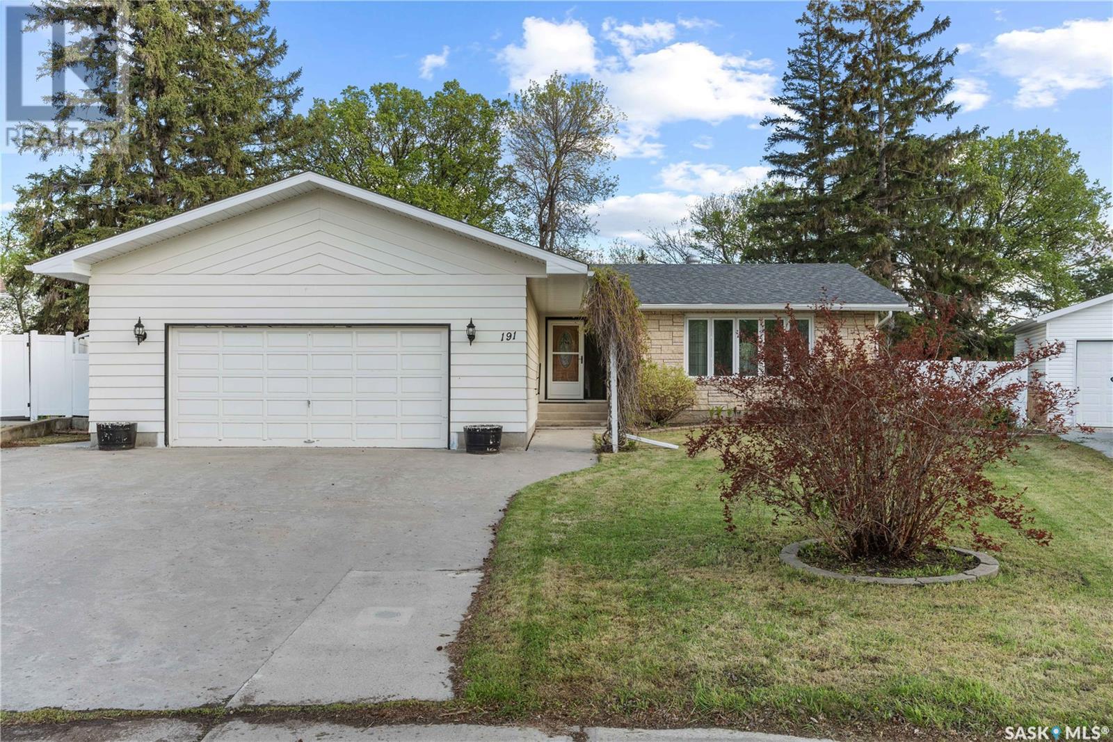 191 McDougall CRESCENT, regina, Saskatchewan