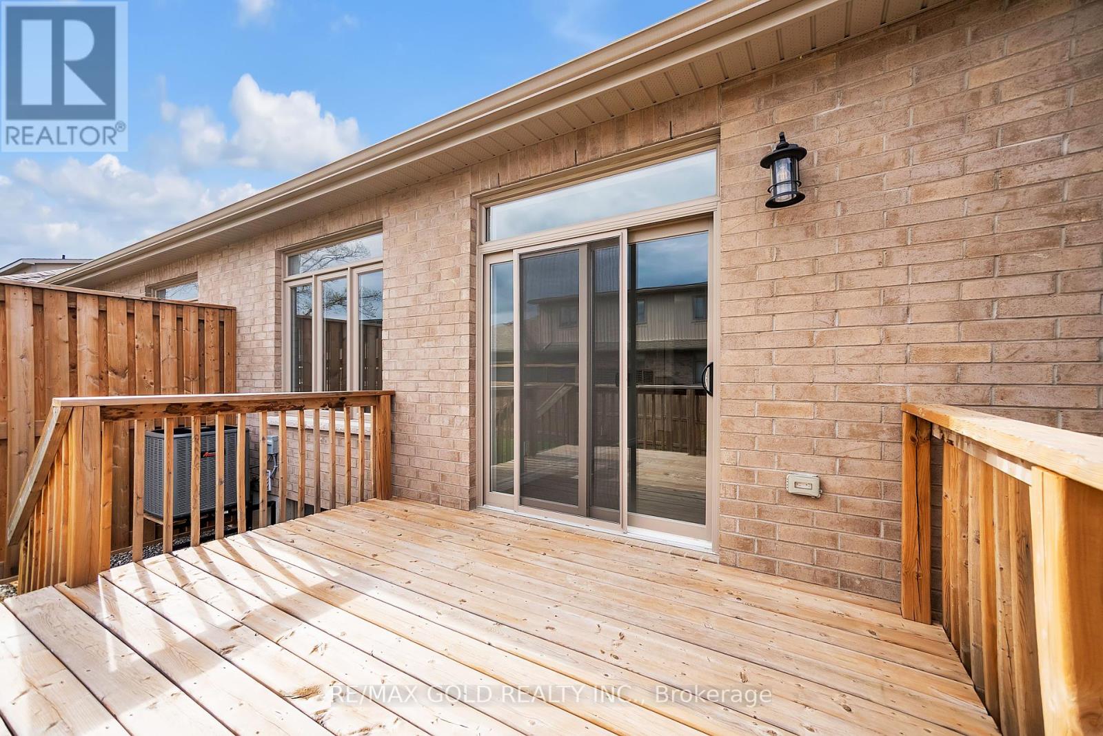 92 Athabaska Drive, Belleville, Ontario  K8N 0T2 - Photo 31 - X12159624