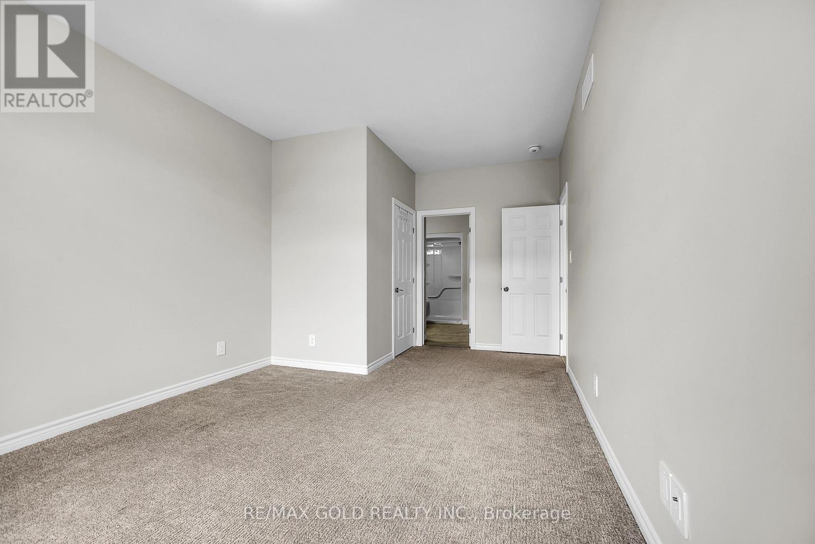 92 Athabaska Drive, Belleville, Ontario  K8N 0T2 - Photo 17 - X12159624