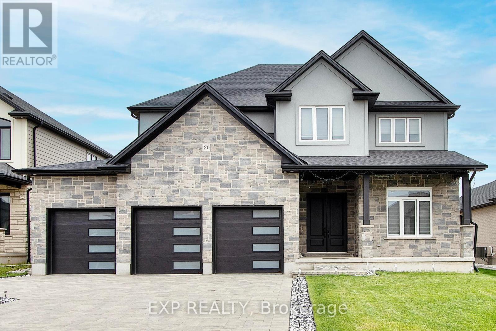 20 HAZELWOOD PASS, Thames Centre, Ontario