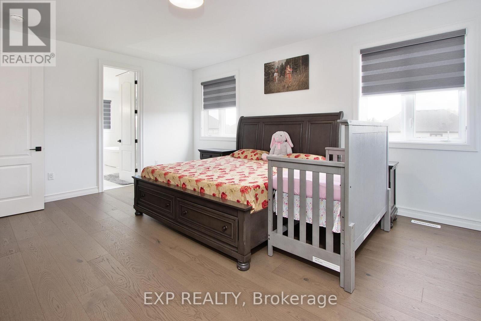 20 Hazelwood Pass, Thames Centre, Ontario  N0L 1G2 - Photo 26 - X12169457