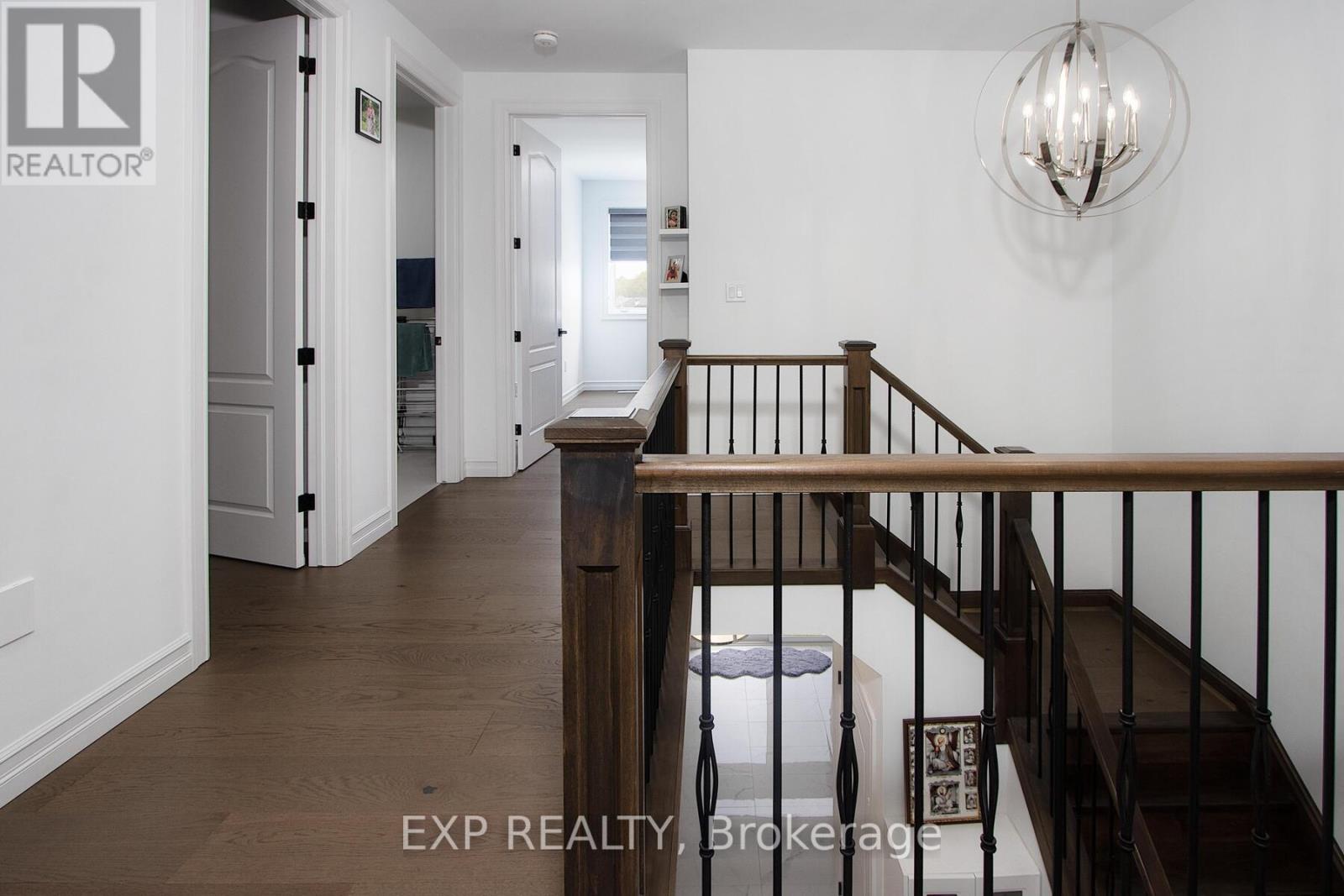 20 Hazelwood Pass, Thames Centre, Ontario  N0L 1G2 - Photo 38 - X12169457