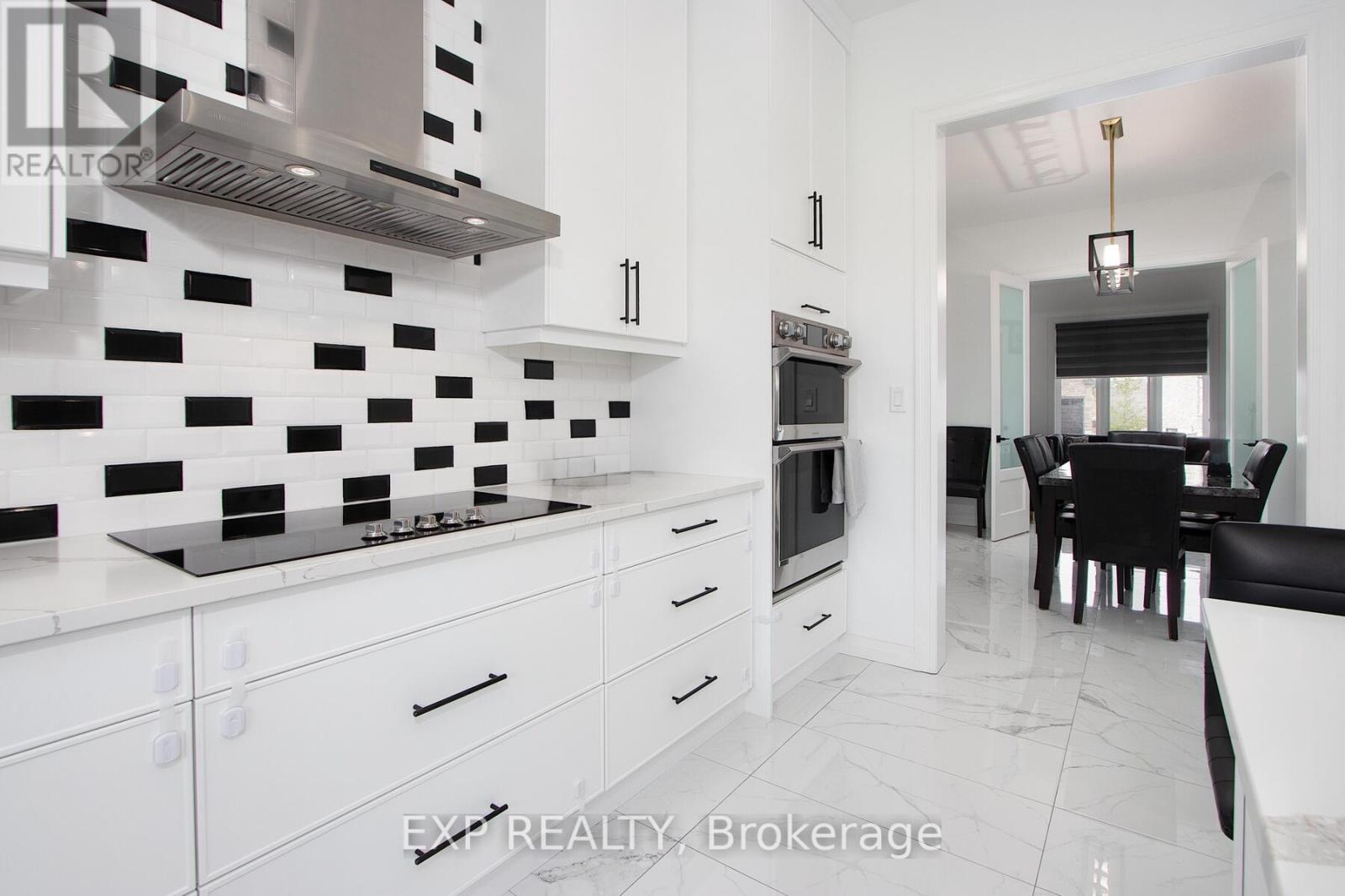 20 Hazelwood Pass, Thames Centre, Ontario  N0L 1G2 - Photo 9 - X12169457