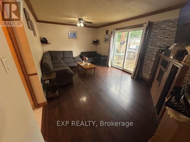 1251 Jalna Boulevard, London South, Ontario  N6E 2A8 - Photo 6 - X12169468