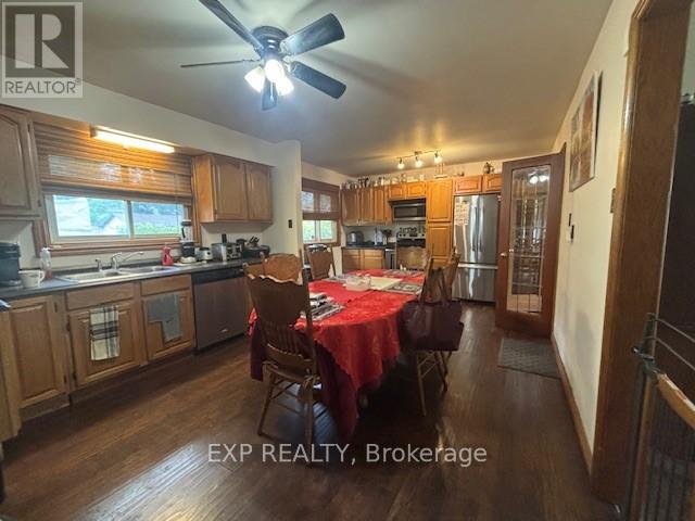 Photo 7 of 26 for 1251 Jalna Boulevard