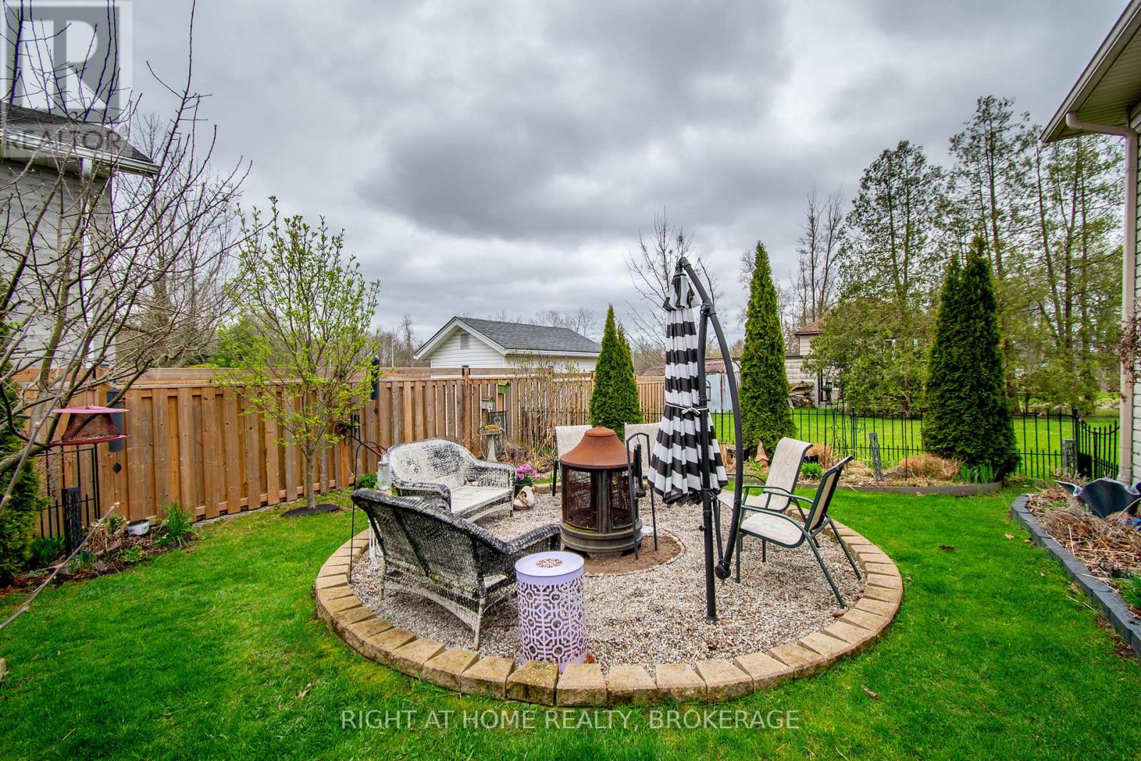 152 Kingsway Street, Welland, Ontario  L3B 3N9 - Photo 23 - X12108630