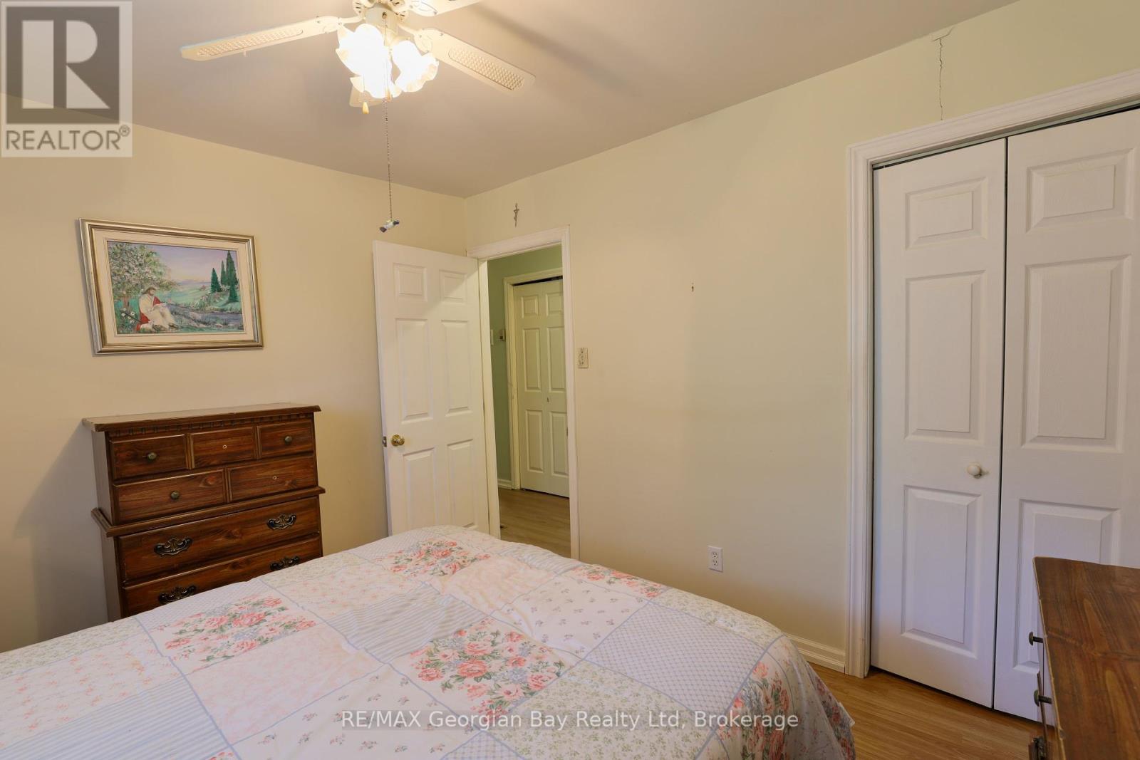 1 Lindale Avenue, Tiny, Ontario  L9M 0J2 - Photo 15 - S12169481