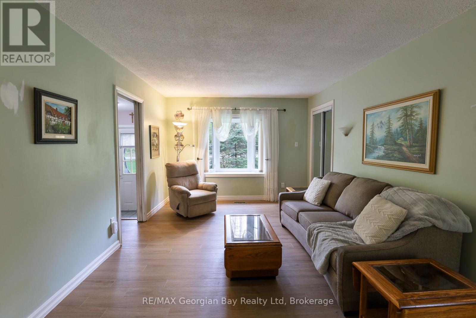 1 Lindale Avenue, Tiny, Ontario  L9M 0J2 - Photo 6 - S12169481