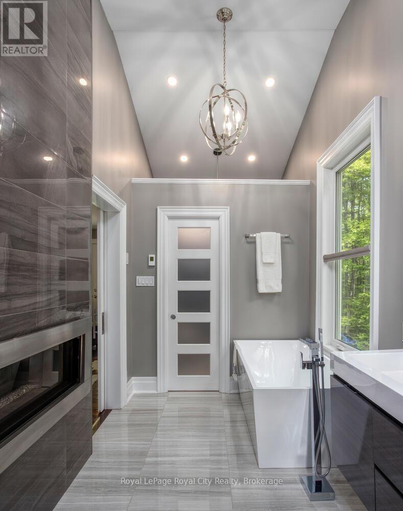 1158 Conservation Road E, Milton, Ontario  L0P 1B0 - Photo 31 - W12169441
