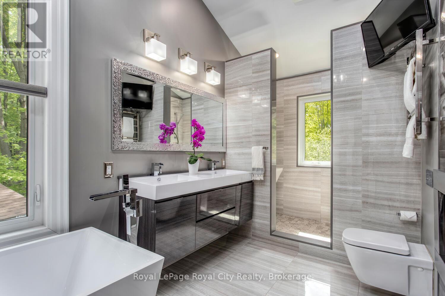 1158 Conservation Road E, Milton, Ontario  L0P 1B0 - Photo 32 - W12169441