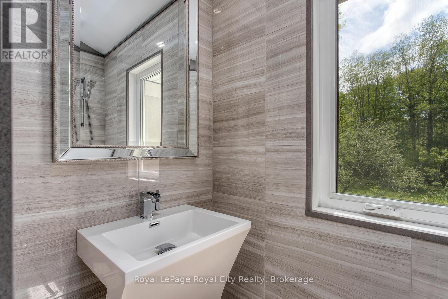1158 Conservation Road E, Milton, Ontario  L0P 1B0 - Photo 33 - W12169441