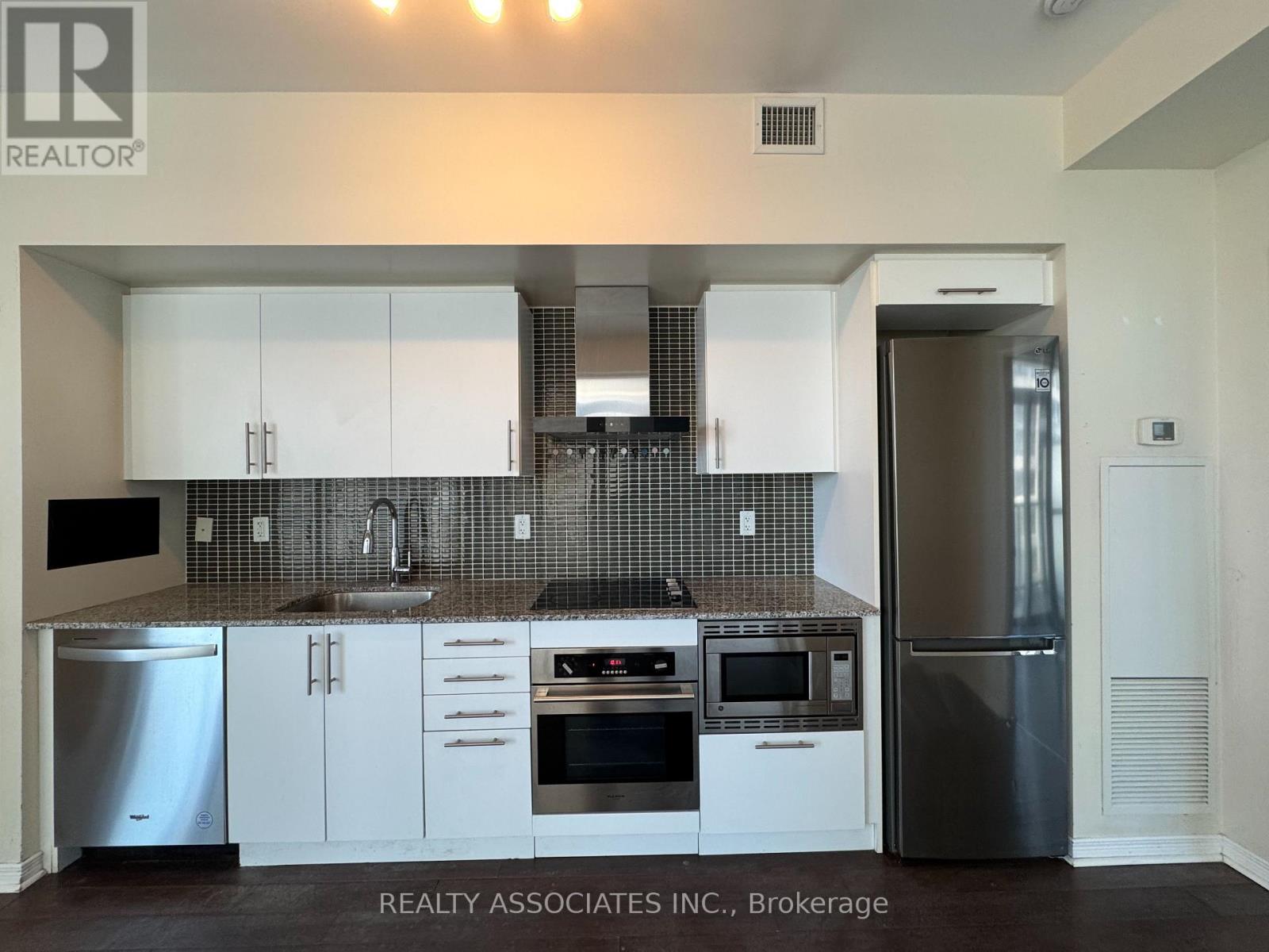 1601 - 352 Front Street W, Toronto, Ontario  M5V 1B5 - Photo 5 - C12169087