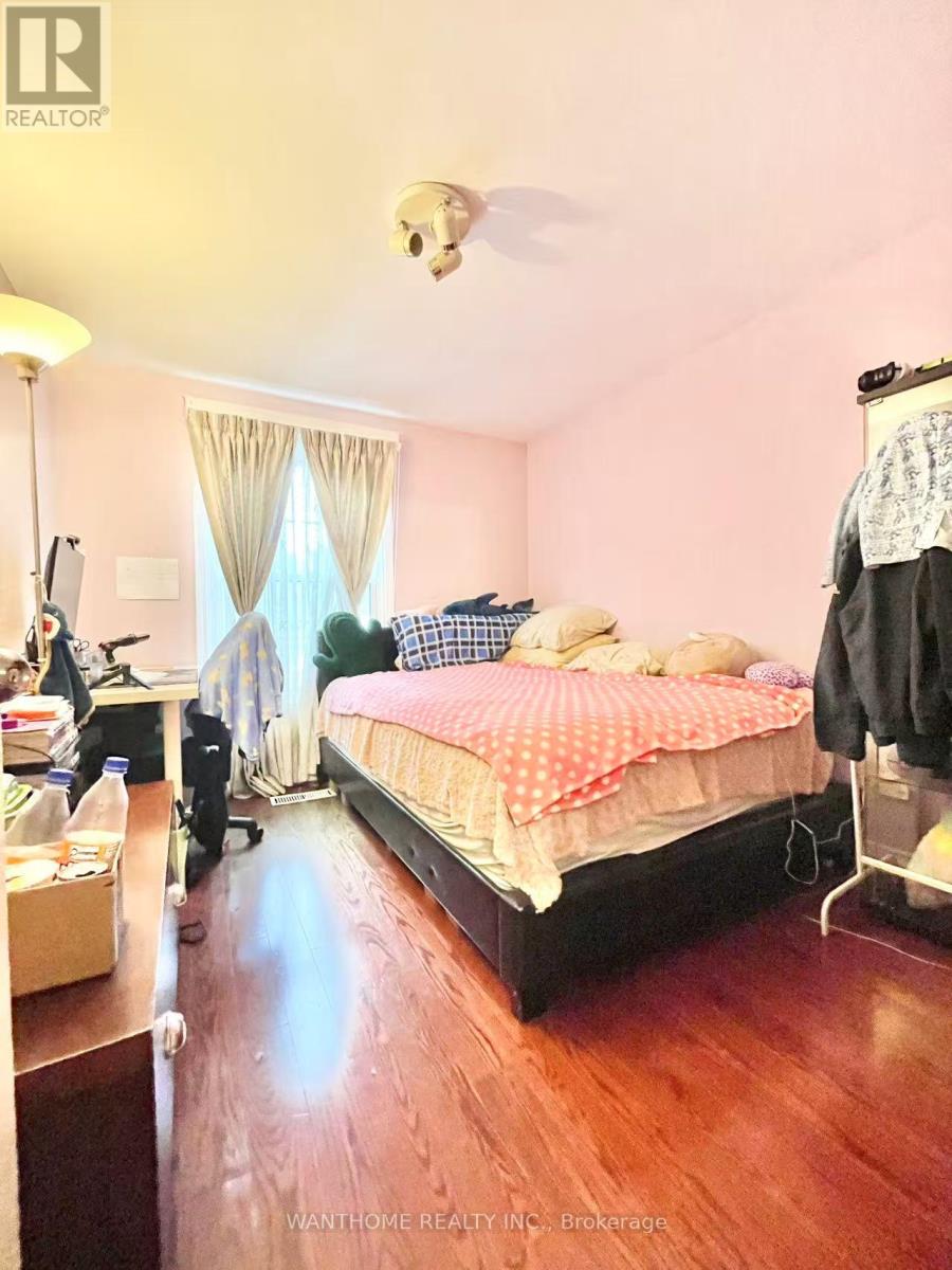 34 Cherrystone Drive, Toronto, Ontario  M2H 1S1 - Photo 6 - C12169138
