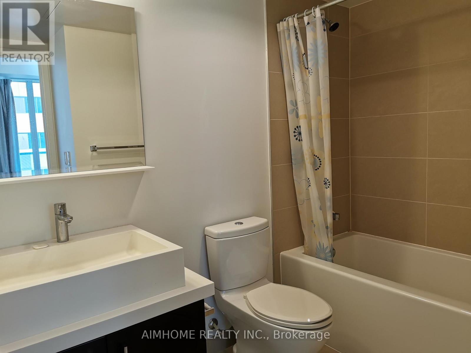 1202 - 1080 Bay Street, Toronto, Ontario  M5S 0A5 - Photo 12 - C12169205