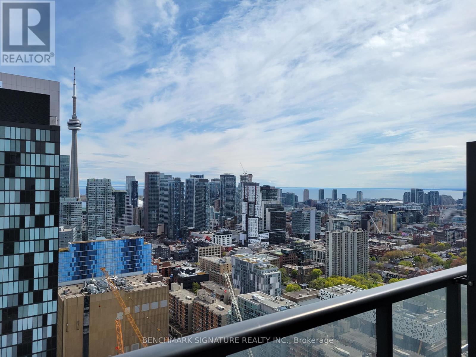 3009 - 488 UNIVERSITY AVENUE, Toronto, Ontario