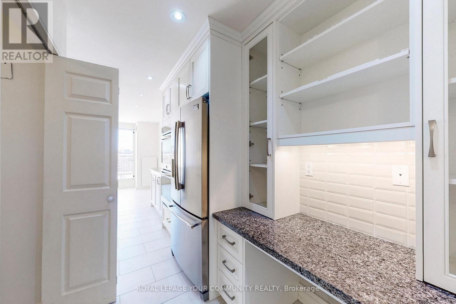 801 - 18 Concorde Place, Toronto, Ontario  M3C 3T9 - Photo 16 - C12169236
