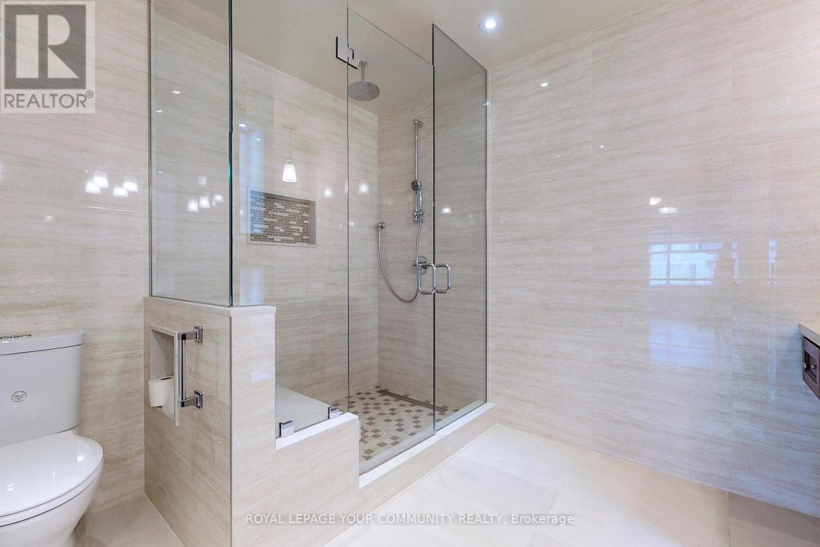 801 - 18 Concorde Place, Toronto, Ontario  M3C 3T9 - Photo 22 - C12169236